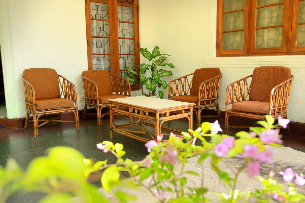 Holiday Nest Bed & Breakfast Wadduwa Kültér fotó