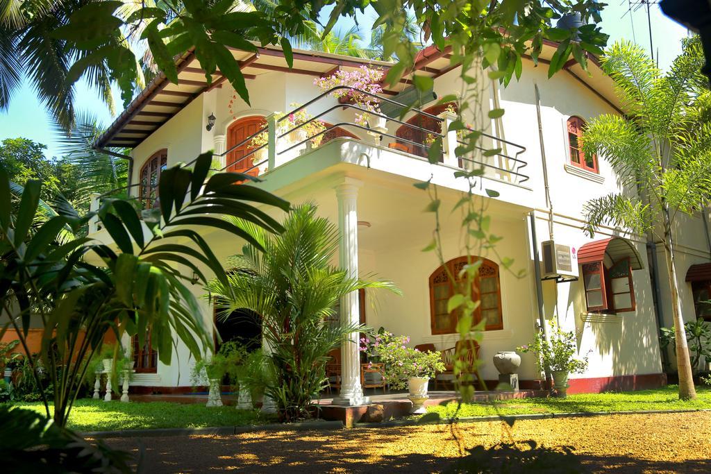 Holiday Nest Bed & Breakfast Wadduwa Kültér fotó
